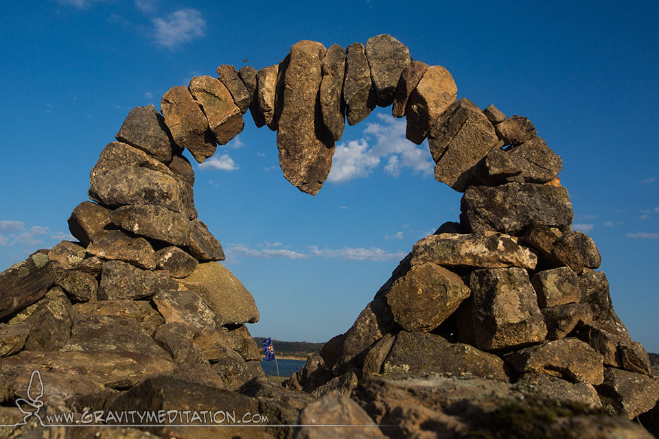 Rock Balancing Styles – Classic Rock Arch