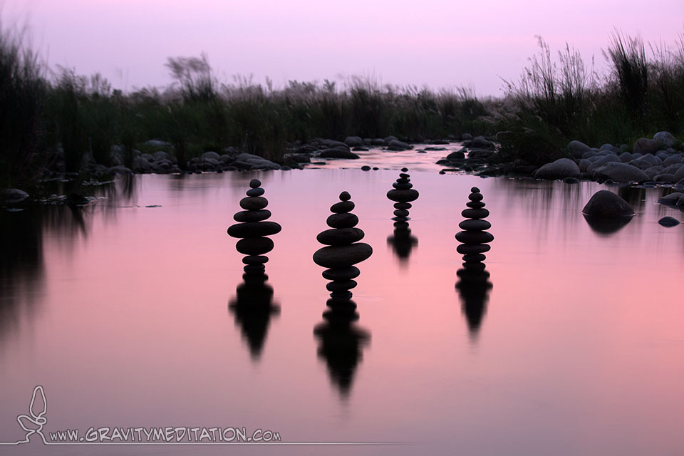 Rock Balancing Styles - Inline Balance