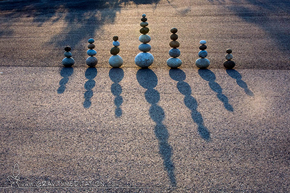 Rock Balancing Styles - Inline Balance